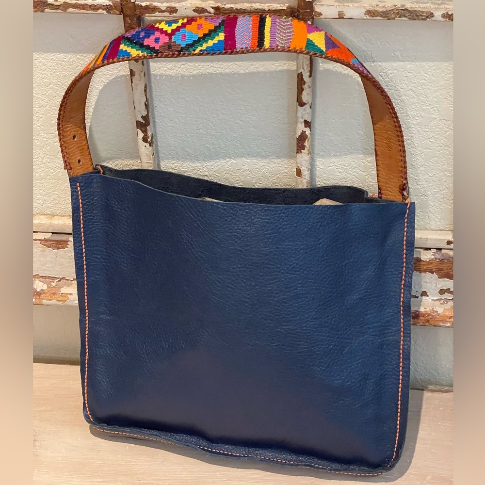 MEXICANA Blue Leather Shoulder Bag with Multicolor Strap